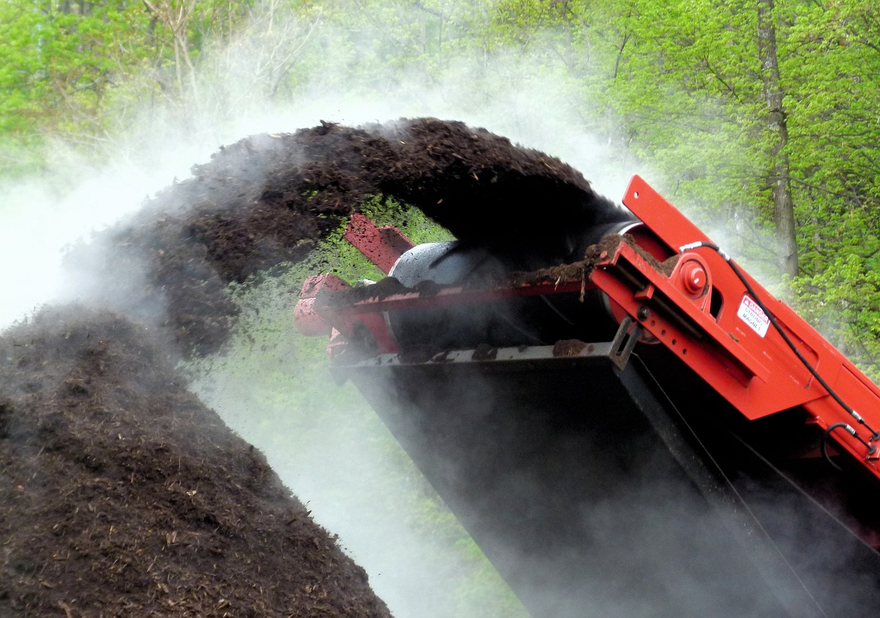 How to Make Your Own Garden Mulch